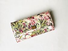 Portefeuille en cuir vernis