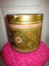 ANCIENNE BOITE RONDE EN BOIS