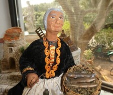 VETEMENTS POUR  SANTON MARCHANDE BRETONNE  DE LA SANTONNERIE  hauteur 26 cm