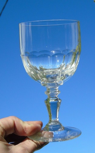 Verre eau taillé - à, en