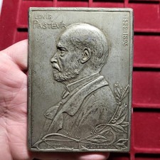 #125-T3 ~ Médaille -