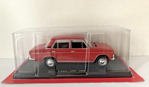 Voiture lada 1500 1980 - voiture,