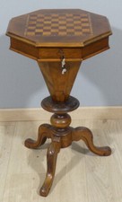 Guéridon échiquier, Table à Ouvrage Et échec, Noyer, Angleterre, XIX ème Siècle