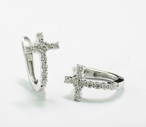 Boucles oreilles - boucles, d’oreilles
