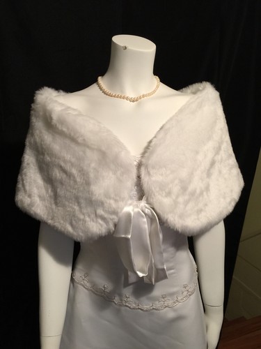 White faux fur - faux, stole