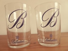 2 VERRES A WHISKY BALLANTINES
