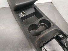 5F0864252D accoudoir central