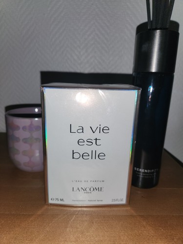 Parfum vie est - la, belle