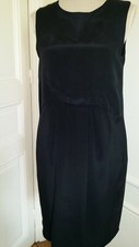 BELLE ROBE TARA JARMON COULEUR NOIRE EN SOIE TAILLE 38