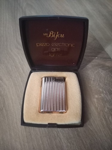 Tbe ancien briquet - briquet, bijou