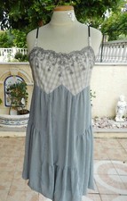 Cop Copine  robe dentelle bustier   sans étiquette TBE  36 38  doublée coton