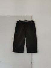 Short homme noir Trois 25 –