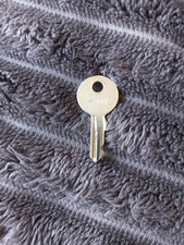 Clés normalisées 405 pour serrure électrique/coupure d'urgence