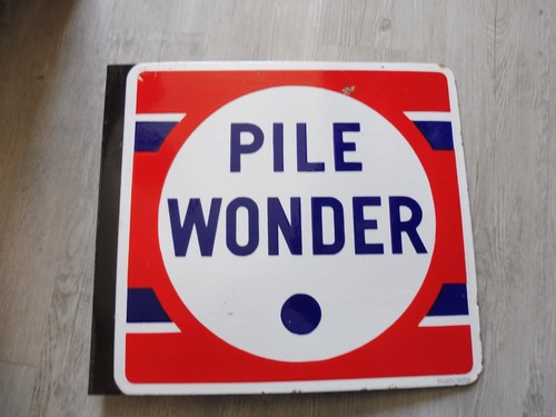 Plaque emaillee pile wonder - plaque,