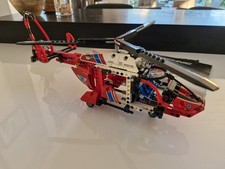 L Hélicoptère De Secours LEGO Technic 8068 