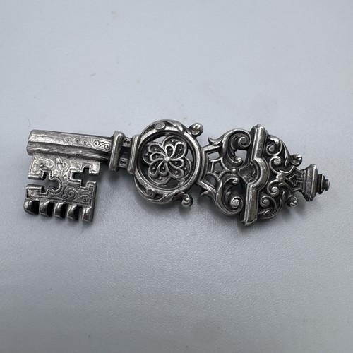 Broche ancienne clé - ancienne,