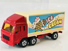 Camion frigorifique Tomica