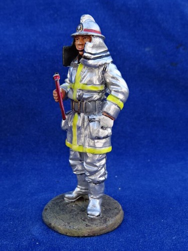 Superbe figurine plomb lead - plomb,