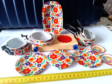 Dinette Vintage - Lot de 16