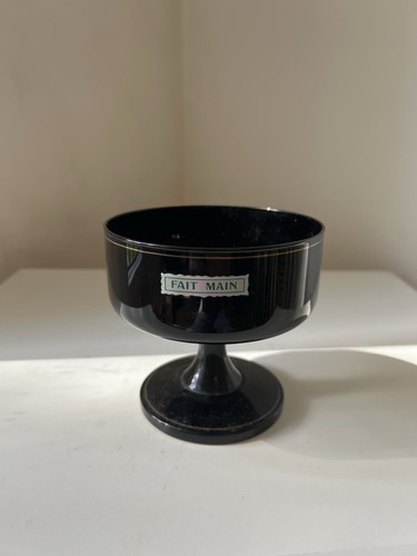 Coupe sur pied cristal noir - pied,
