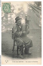 ATQP8-0659-18 - TYPE DU CENTRE - Un joueur de chabrette