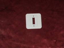 Plaquess de Finition  simple et Enjoliveur de modèle Chambord Legrand