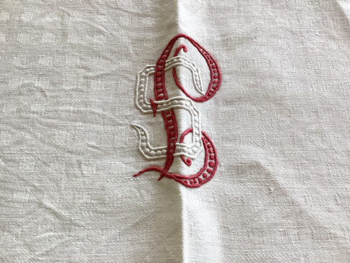 Ancienne nappe damassée - , et