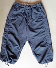 pantacourt décathlon noir :: taille 36 ::