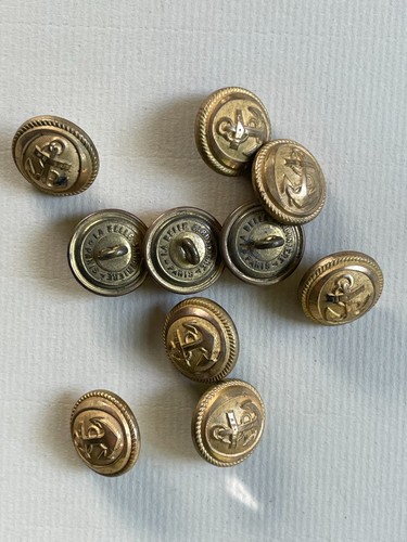 Boutons anciens laiton - en,