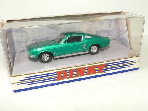 Ford mustang fast back - ford,