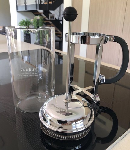 Cafetière piston tasses - à,