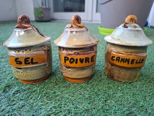 Pots signés en - signés,, céramique