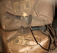 Lot 100 boulons 7 X 50  écrou