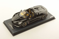 Bugatti W16 Mistral (Noir) 1/18 MR Collection BUG015A