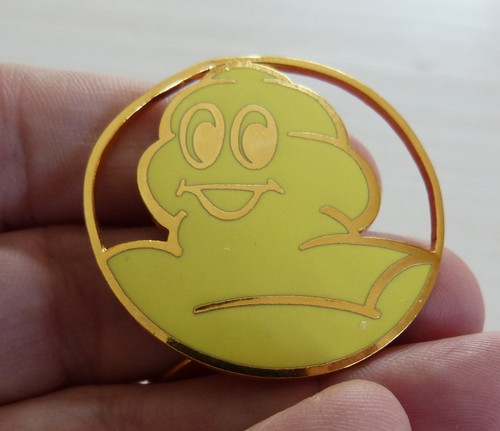 Rare pin pinces a foulard - pin's,