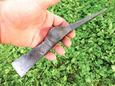 Ancienne tête de hachette a