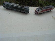 LOT DE 2 LOCOMOTIVES 15005