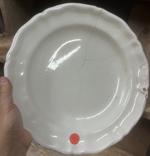 Plat blanc faïence - plat, régionale