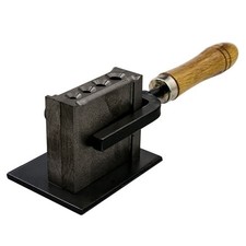 Lingot pour moule creuset pour