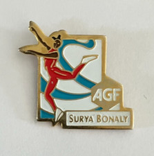 102 - Pin's PATINAGE ARTISTIQUE SURYA BONALY PATINS SUR GLACE AGF