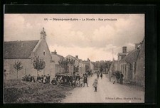 CPA Meung-sur-Loire, La Nivelle, Rue principale 