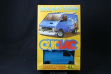 YQ068 HELLER 1/32 maquette cliclac camion 2005 Van Trafic Renault Galaxy 2005