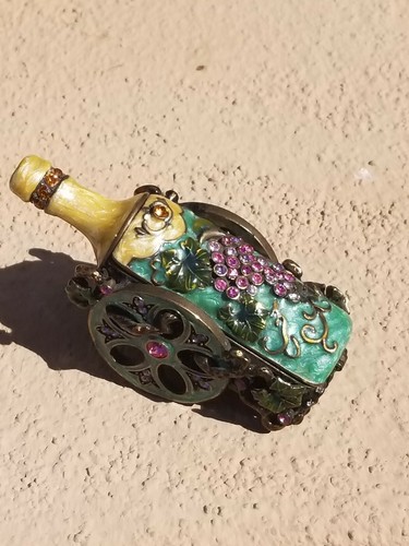 Wine bottle carriage - wine, cart