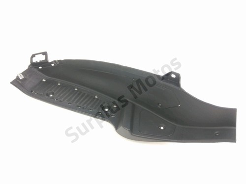 Marche pieds gauche - gauche, piaggio