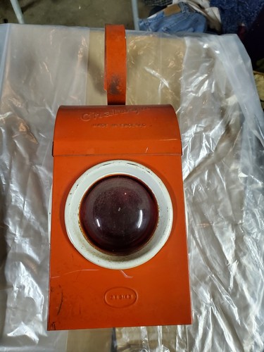Chalwyn oil railway lantern