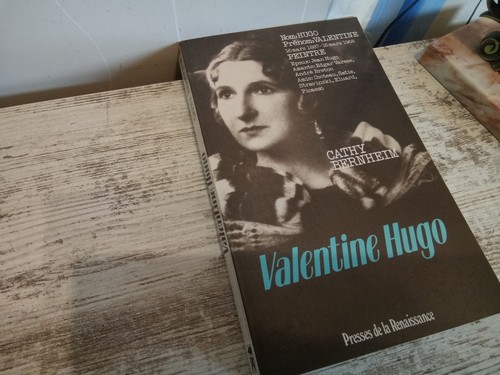 Valentine hugo cathy - -,