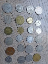 32 Foire A 15 Euros lot de