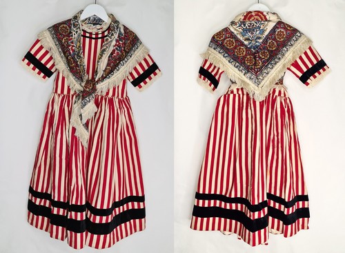Ancien costume folklorique - ancien,