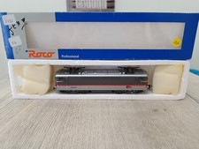 Locomotive type BB9256 livrée corail plus roco