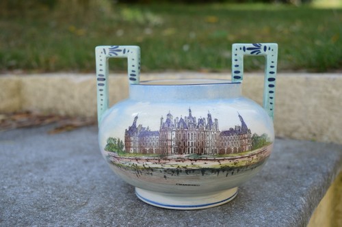 Petit vase deux anses - deux, décor
